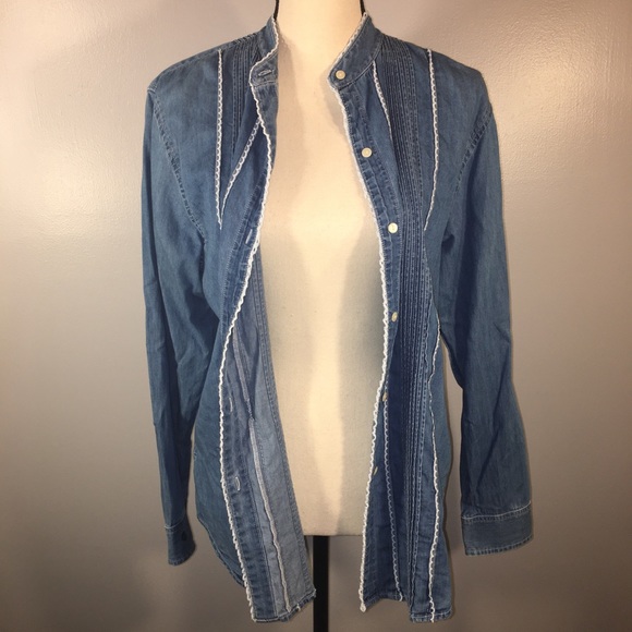 Lauren Ralph Lauren Jeans Co. Cotton Button Up Pin Tuck Long Sleeve Top Size 10 - Picture 3 of 15